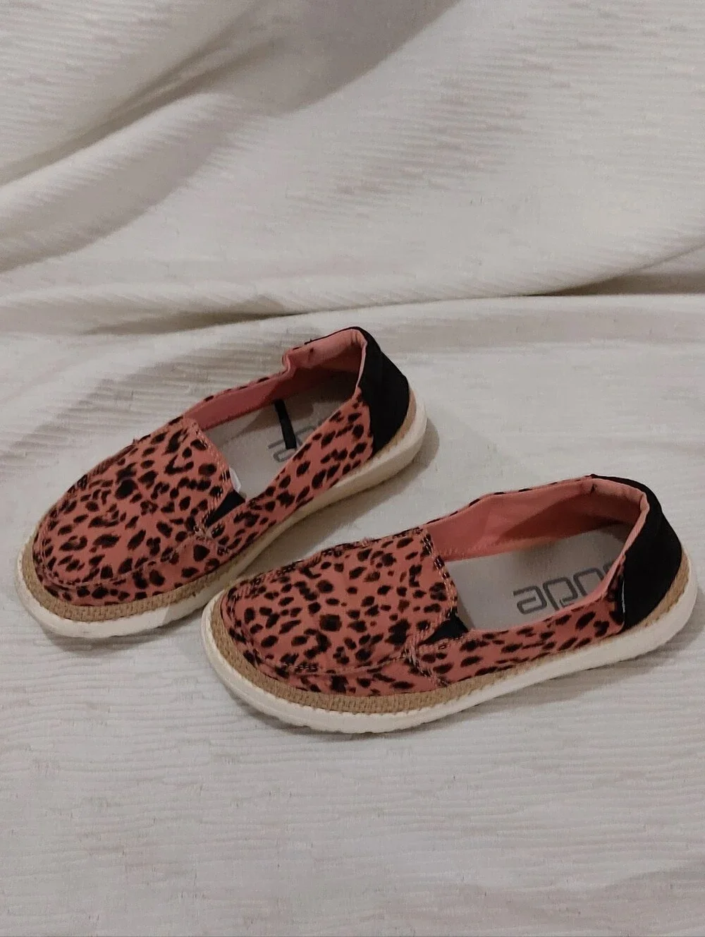 Hey Dude Pink Leopard Print Slip-Ons Size 7